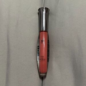 Doucce Lip Gloss